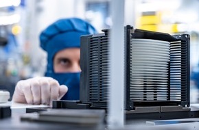 ams OSRAM: Bund und Freistaat Bayern fördern Investitionen von ams OSRAM in Chiptechnologien der Zukunft