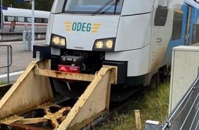 Bundespolizeiinspektion Stralsund: BPOL-HST: Bundespolizei hat Ermittlungen aufgenommen - Regionalzug wird durch Prellbock gestoppt