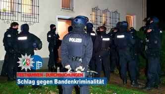 Polizeipräsidium Oberhausen: POL-OB: Erfolgreicher Schlag gegen Bandenkriminalität - Zahlreiche Durchsuchungen und Festnahmen - Umfangreiches Beweismaterial sichergestellt