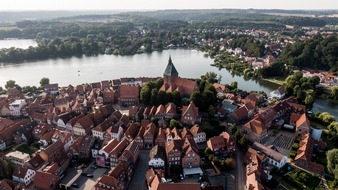 Tourismus-Agentur Schleswig-Holstein GmbH: Stadtgeflüster in Schleswig-Holstein