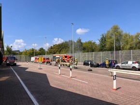 FW Mechernich: Löschzug 4 trainiert auf dem Übungsgelände in Düren-Stockheim