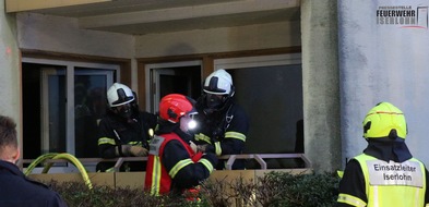 Feuerwehr Iserlohn: FW-MK: Zimmerbrand in einem Mehrfamilienhaus