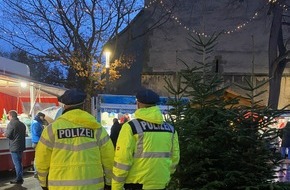Polizeiinspektion Hildesheim: POL-HI: Fußstreife auf dem Gronauer Weihnachtsmarkt