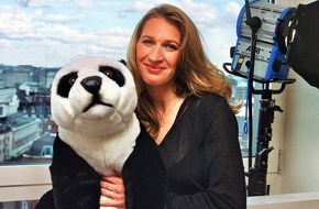 Krombacher Brauerei GmbH & Co.: Krombacher Regenwald Projekt 2003. Nun auch WWF-Botschafterin Steffi Graf mit dabei! / Krombacher gemeinsam mit dem WWF Deutschland und Günther Jauch für den Regenwald