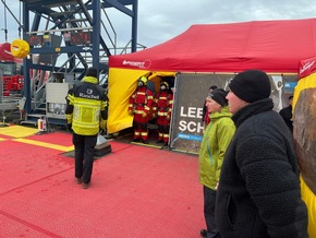 FW Wathlingen: Ortsfeuerwehr Wathlingen bei Feuerwehrwettkämpfen in Gera