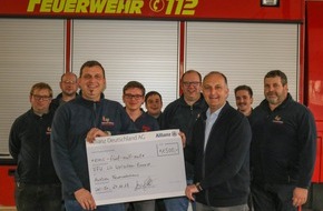 Feuerwehr Kirchhundem : FW-OE: Allianz Generalagentur unterstützt Feuerwehr