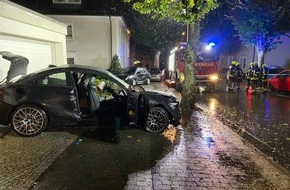 Feuerwehr Olpe: FW-OE: Tödlicher Verkehrsunfall in der Olper Innenstadt