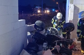 Polizei Bielefeld: POL-BI: Quad demoliert Rohbau