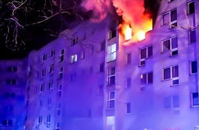 Feuerwehr Dresden: FW Dresden: Ein Verletzter und massiver Gebäudeschaden nach Wohnungsbrand