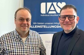 Individual Akustiker Service GmbH: Natural Fitting jetzt mit KI-Stimmen und digitalem Hörbogen: Beliebtes Anpass-Verfahren ist gerüstet für Betriebssystem iOS 18 und bietet ab sofort zusätzliche Vorteile