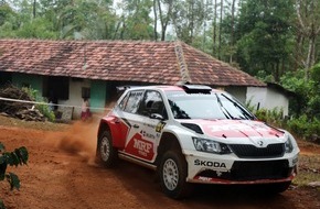 Skoda Auto Deutschland GmbH: Sechster APRC-Saisonsieg: Champion Gill und SKODA werden bei Triumph in Indien gefeiert (FOTO)