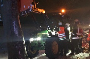 Polizei Aachen: POL-AC: Traktor von der Straße gedrückt