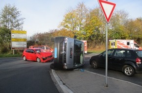 Polizeiinspektion Diepholz: POL-DH: --- Bassum - Verkehrsunfall mit zwei Verletzten ---