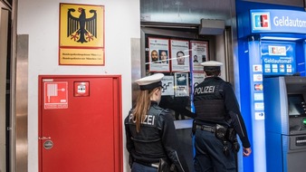 Bundespolizeidirektion München: Bundespolizeidirektion München: In S-Bahn geraucht, Beamte beleidigt /Betrunkener leistet Widerstand