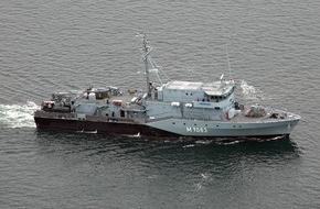 Presse- und Informationszentrum Marine: Minenjagdboot "Bad Bevensen" verlässt Kiel zum NATO-Einsatz