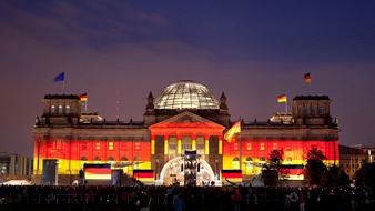 ZDF: 35 Jahre Deutsche Einheit: Live-Übertragung und Dokus im ZDF