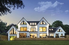 WeberHaus GmbH & Co. KG: Bauherrengeschichte von WeberHaus / Architektenhaus in England