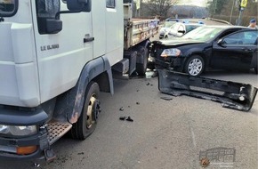 Polizeipräsidium Westpfalz: POL-PPWP: Vorfahrt missachtet - Unfall verursacht