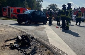 Feuerwehr Herdecke: FW-EN: Verkehrsunfall mit zwei verletzten Personen - Einsatz auf der Gederner Straße
