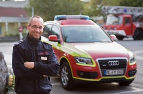 Feuerwehr Mettmann: FW Mettmann: Ehrenamtliche Tätigkeit bei der Feuerwehr Mettmann! Ausbildung startet am 28.04.2022!