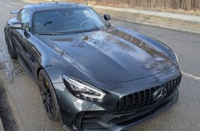 Zollfahndungsamt M&uuml;nchen: ZOLL-M: M&uuml;nchner Dealer-Duo verhaftet. Schmuggel und Handel von beachtlichen Mengen Marihuana, Haschisch sowie Kokain enth&uuml;llt.