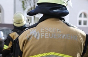 Feuerwehr Essen: FW-E: Rauchmelder detektiert Brand in Küche und alarmiert Bewohner, keine Verletzten