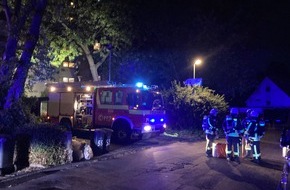 Feuerwehr Hattingen: FW-EN: Brand im Außenbereich eines Krankenhauses und auf dem Balkon eines Hochhauses