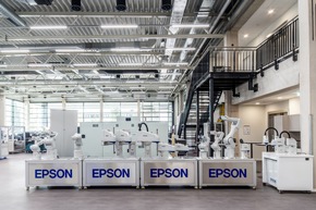 Er&ouml;ffnung Epson Experience Center: Zukunftstechnologien auf 2.600 Quadratmetern