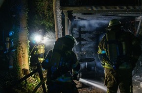 Freiwillige Feuerwehr Menden: FW Menden: Carportbrand