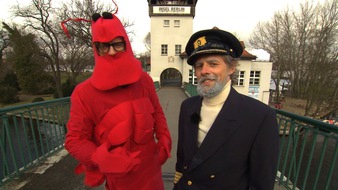 ProSieben: "CIRCUS HALLIGALLI": Joko & Klaas duellieren sich im Schlauchboot auf der Spree (FOTO)