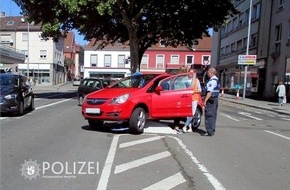 Polizeipräsidium Westpfalz: POL-PPWP: Mit Pkw festgefahren