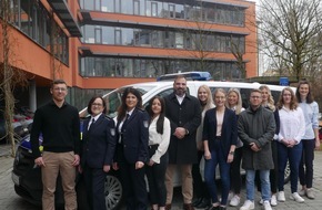 Hauptzollamt Rosenheim: HZA-RO: Start in ein spannendes und sicheres Berufsleben beim Hauptzollamt Rosenheim / Willkommen im "Team für mehr Gerechtigkeit in Deutschland"