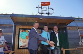 tegut... gute Lebensmittel GmbH & Co. KG: Presseinformation: Endlich wieder zu Fuß einkaufen - Mömlingen feiert Willkommens-Party für neuen Nachbarn tegut… teo