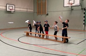 Freiwillige Feuerwehr Lehrte: FW Lehrte: 134 Kinder treffen sich zur Kinderfeuerwehr-Olympiade in Hämelerwald