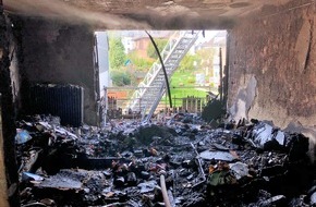 Polizei Mettmann: POL-ME: Schwerer Wohnungsbrand an der Kreuzstraße - Polizei geht von fahrlässiger Brandstiftung aus - Erkrath - 2104032