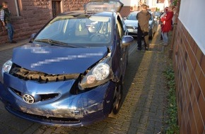 Polizeipräsidium Westpfalz: POL-PPWP: Eine Person bei Vorfahrtsunfall leicht verletzt