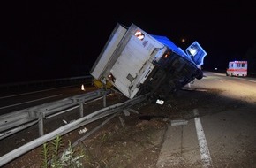 Polizeidirektion Kaiserslautern: POL-PDKL: A6/Landstuhl, Zwei Leichtverletzte bei Auffahrunfall