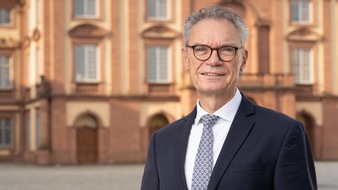 Universität Mannheim: Seit 1. Oktober im Amt: Der neue Dekan der BWL-Fakultät Joachim Lutz