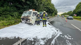 FW-DO: Fahrzeugbrand auf der B236 - Ersthelfer aus Bremen verhindern Schlimmeres