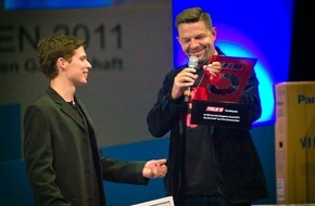 TELE 5: Triumph der Wahrheit beim Camgaroo Award:  TELE 5 zeichnet Kurzfilm 'The Truth' mit 5.555 Euro Preisgeld aus (mit Bild)
