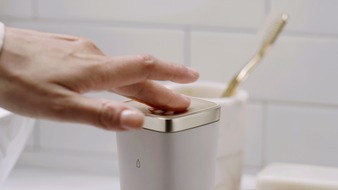 L'ORÉAL Deutschland GmbH: L'Oréal entwickelt das erste 3-in-1-Gerät für personalisierte Hautpflege und dekorative Kosmetik für zuhause
