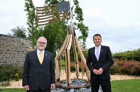 Volksbund Deutsche Kriegsgräberfürsorge e. V.: Le Volksbund inaugure une exposition sur le cimetière militaire allemand de Marigny et dévoile avec la fondation Würth un monument commémoratif