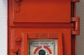 Feuerwehr Essen: FW-E: Kellerbrand - Rauchwarnmelder weckte die Bewohner