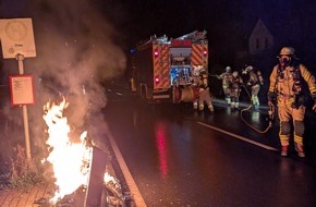 Freiwillige Feuerwehr Lage: FW Lage: Feuer 1 / Containerbrand - 19.09.2024 - 21:44 Uhr