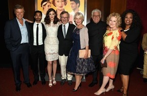 Constantin Film: MADAME MALLORY UND DER DUFT VON CURRY begeistert Fans bei der Weltpremiere in New York