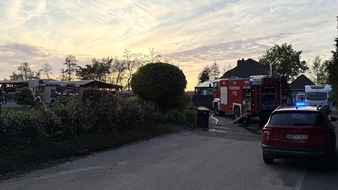 Freiwillige Feuerwehr Aurich: FW-AUR: Brand in Küche eines Wohnhauses