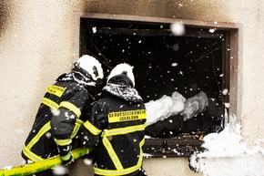 FW-MK: Entwickelter Wohnungsbrand