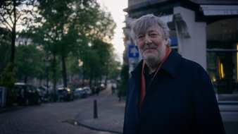 Stephen Fry über Doku „Willem und Frieda – Widerstand gegen die Nazis“: „Unser Film stellt die Frage: Was hätte ich gemacht, wenn ich damals dort gelebt hätte?“