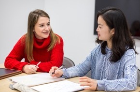 Universität Bremen: Dreitägiges MINT-Schnupperstudium für Schülerinnen