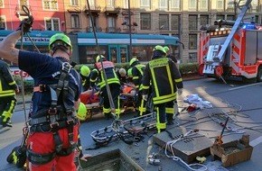 Feuerwehr Frankfurt am Main: FW-F: Zwei Unfälle beschäftigten die Feuerwehr am gestrigen Pfingstsamstag